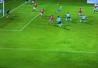 FC Porto sai dos Açores de bicicleta e com 3 pontos na mão (Vídeo com resumo do jogo)