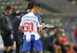 Fábio Vieira é o mais jovem jogador da história do FC Porto a fazer 3 assistências num jogo