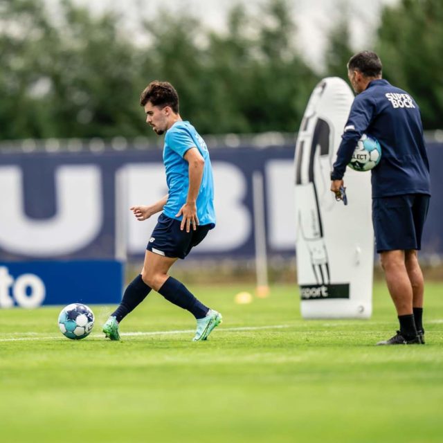 VITINHA VAI MESMO PARA OS WOLVES - Portistas Oficial