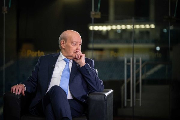 Pinto da Costa desafia Villas-Boas a falar o que pensa, não o que lhe ditam