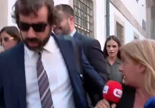Advogado de Sandra Madureira empurrou Tânia Laranjo após as condenações (VÍDEO)