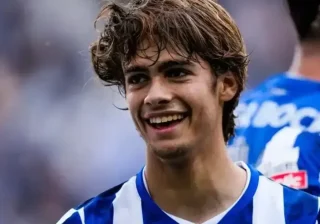 Fabrizio Romano com novas informações sobre a saída de Rodrigo Mora
