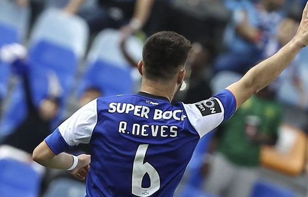 Rúben Neves pode e quer voltar ao FC Porto