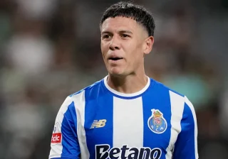 FC Porto já definiu o substituto de Nehuén Pérez após a grave lesão