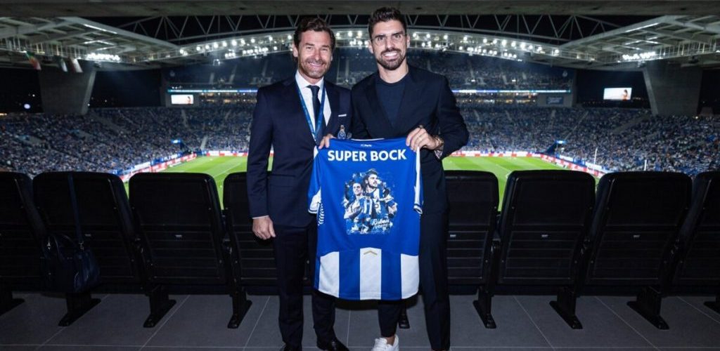 FC Porto OFERECE CAMISOLA a Rúben Neves com HOMENAGEM a Diogo Jota