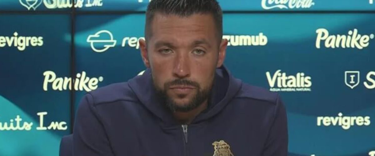 Apesar da vitória, Farioli ATACA arbitragem